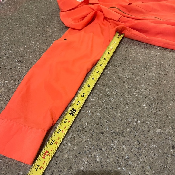 Michael Kors blouse with gold zipper and detail size LG - Picture 13 of 16